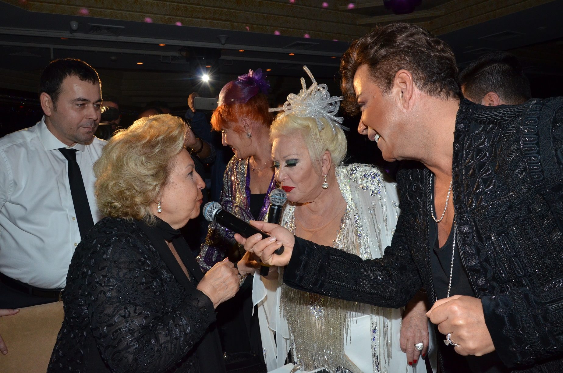 Semra Özal, Muazzez Abacı, Fatih Ürek