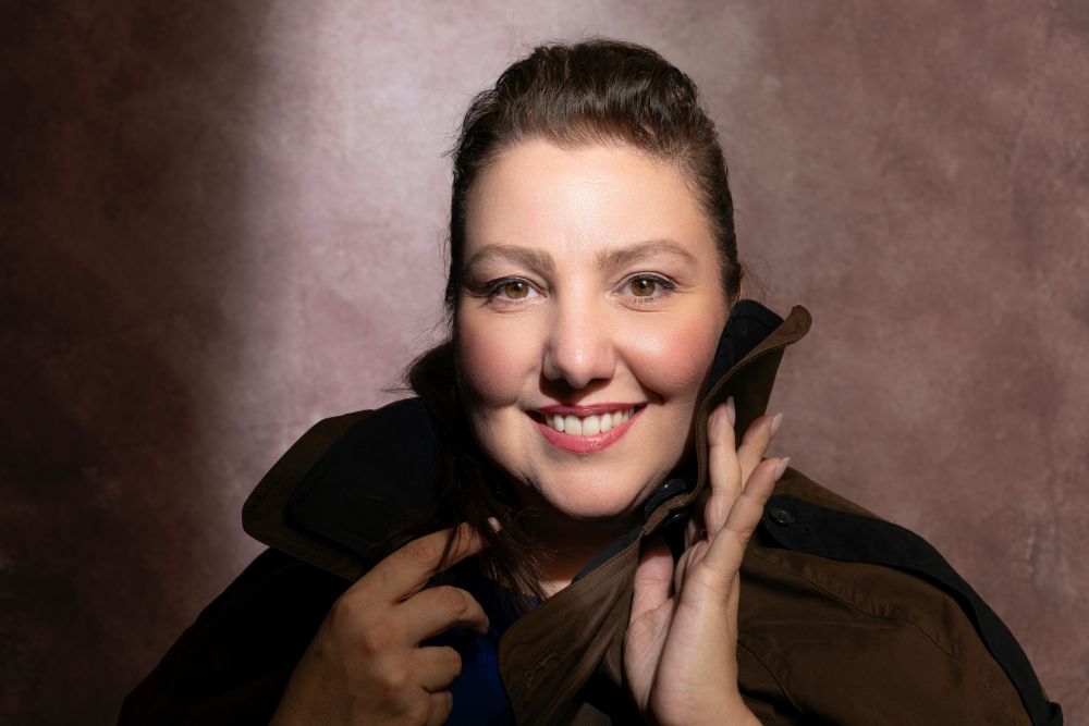 Meltem Kaplan Hurriyet 0032 X