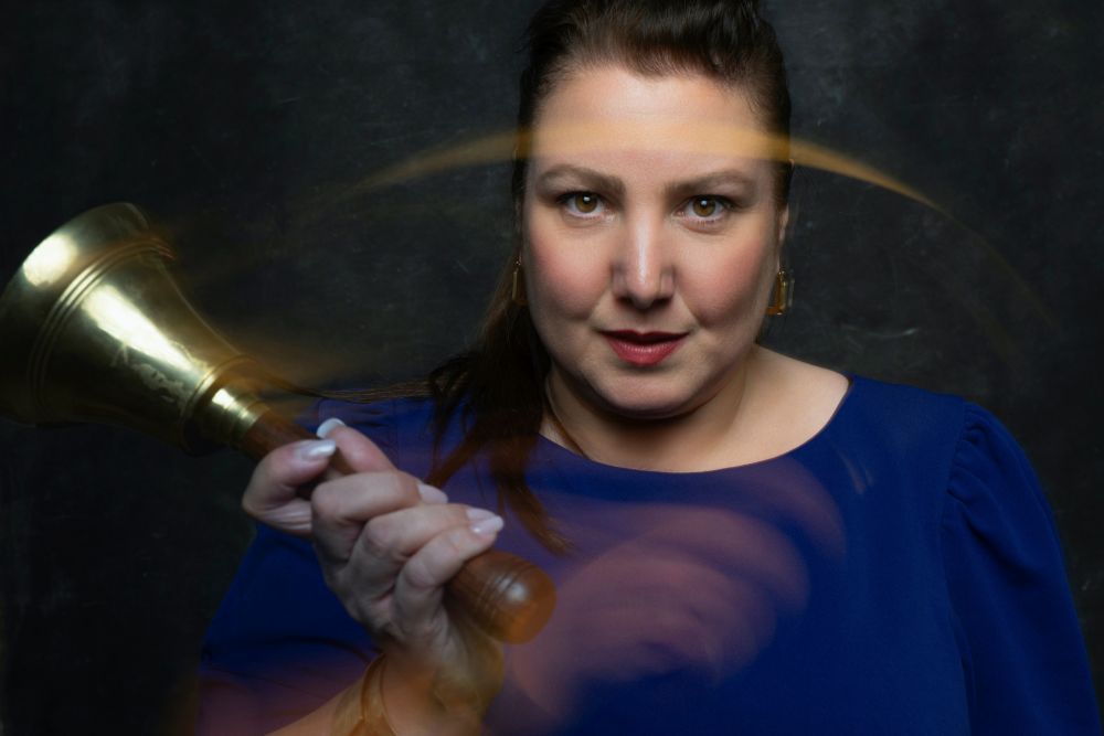 Meltem Kaplan Hurriyet 0033 X