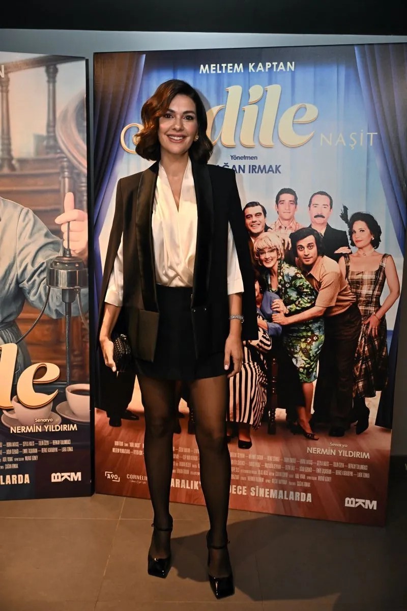 Bergüzar Korel Adile Galasında