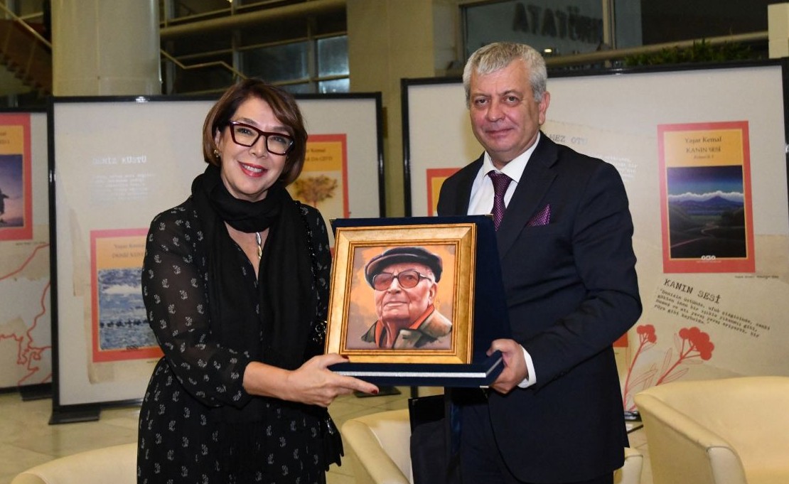 Tiyatro Yaşar Kemal Bursa Turnesi Ağrı Dağı Efsanesi