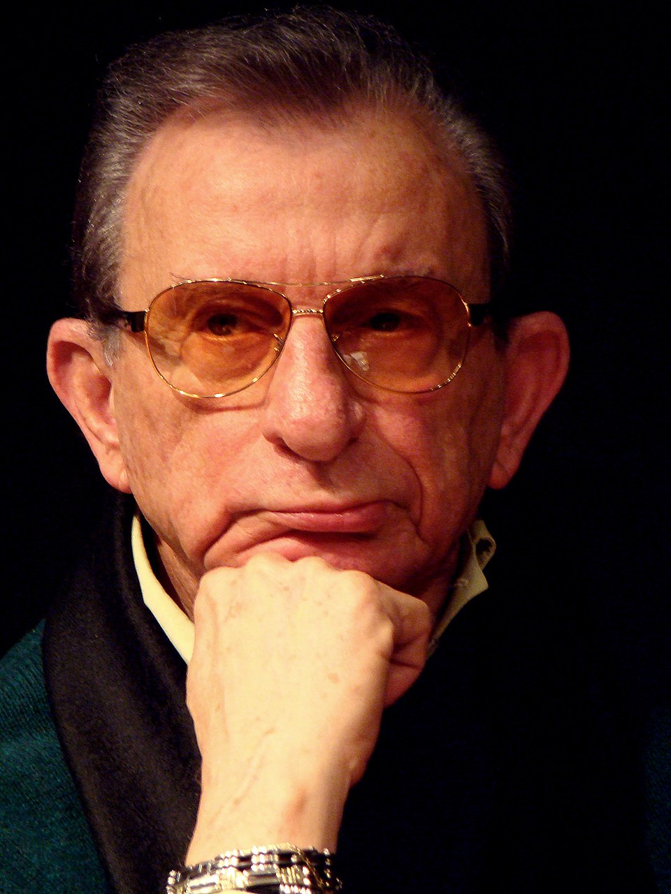 H A L D U N D O R M E N-1