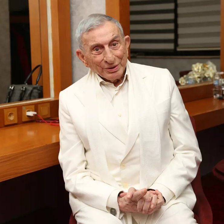 Haldun Dormen Portre