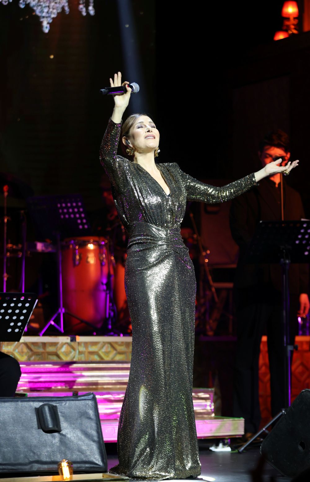 Zuhal Olcay Image00024