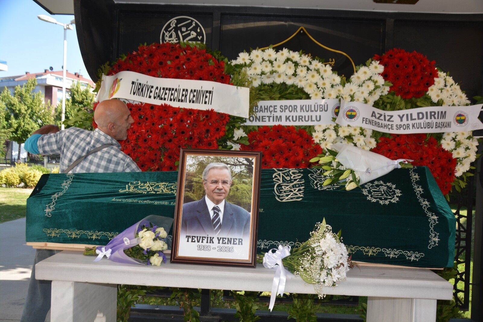 Tevfik Yener-1