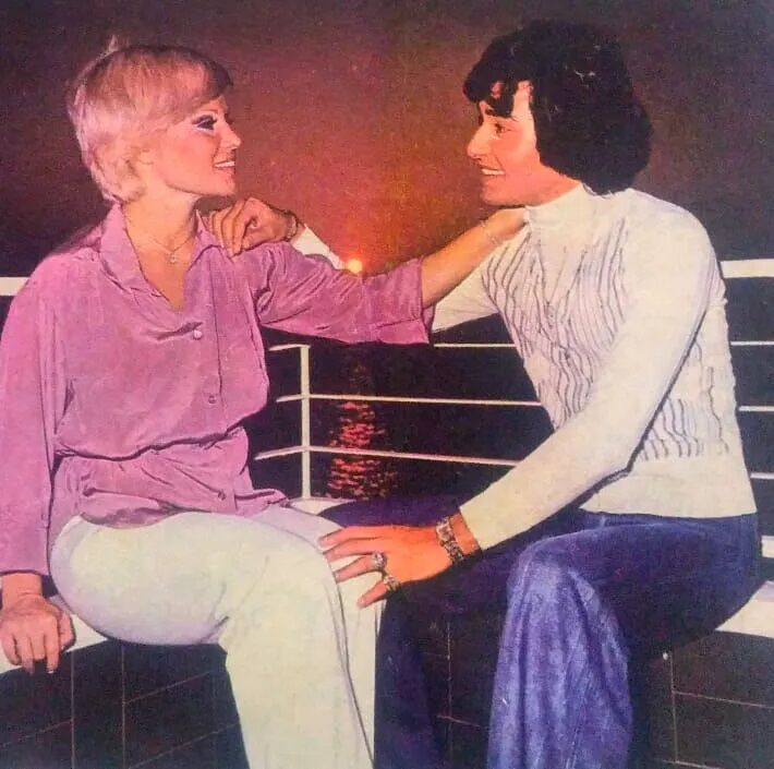 Gönül Yazar Bülent Ersoy İzmir De Kordon Boyunda