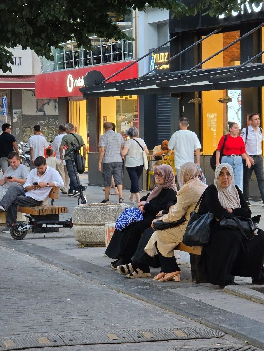 Zeytinburnu, Istanbul 17.7.2026